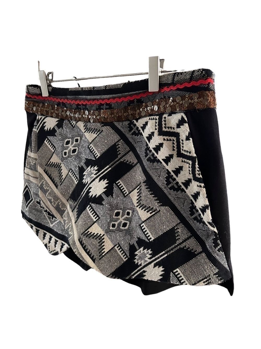 Graphic Skort - Aztec Pattern by Rinascimento - Picture 3 of 9